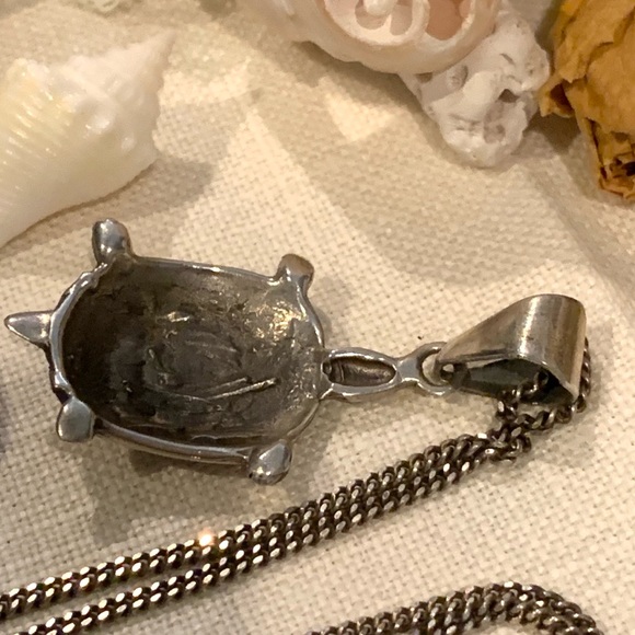 Vintage Sterling Silver Turtle Pendant - Picture 5 of 7